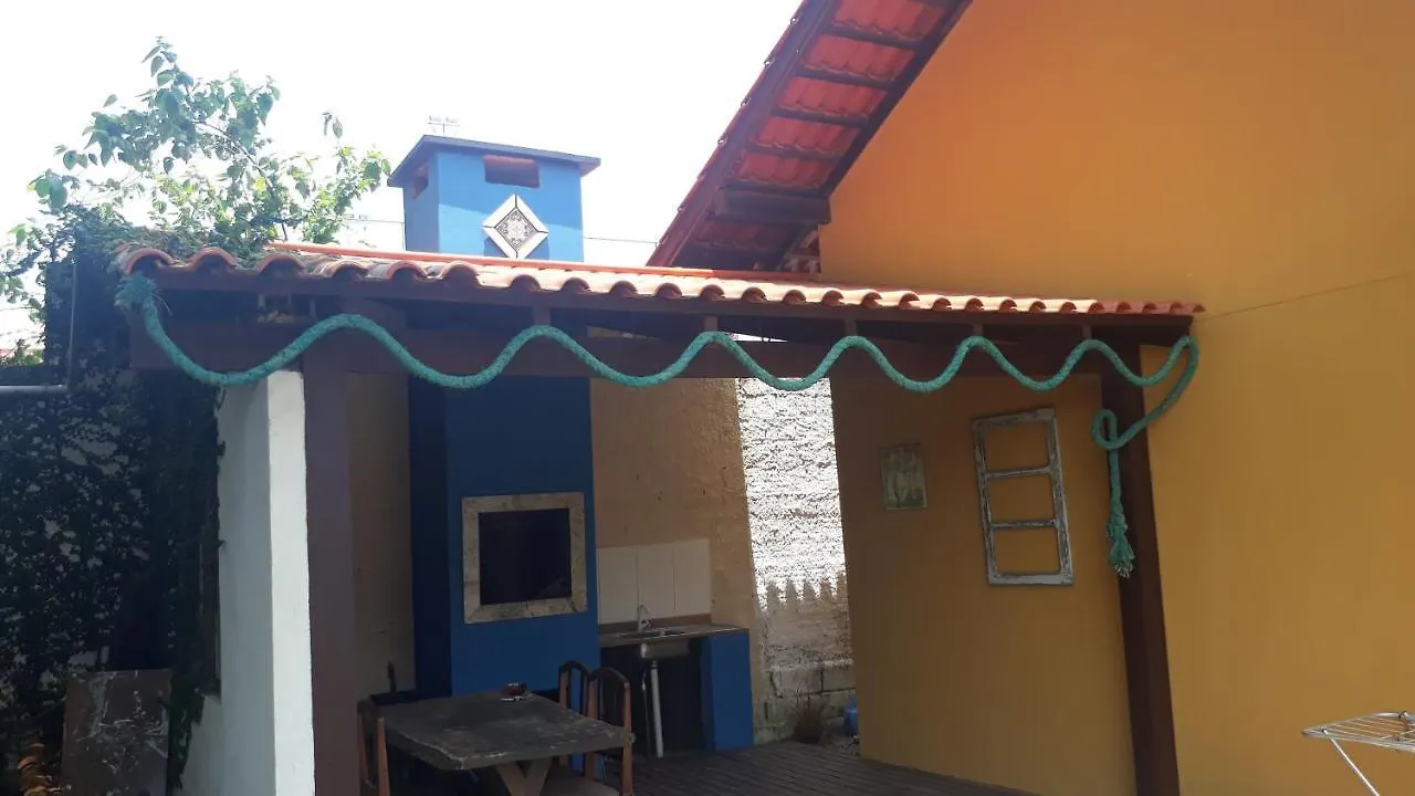 Vila Madu Bombinhas 0*,  Brasil